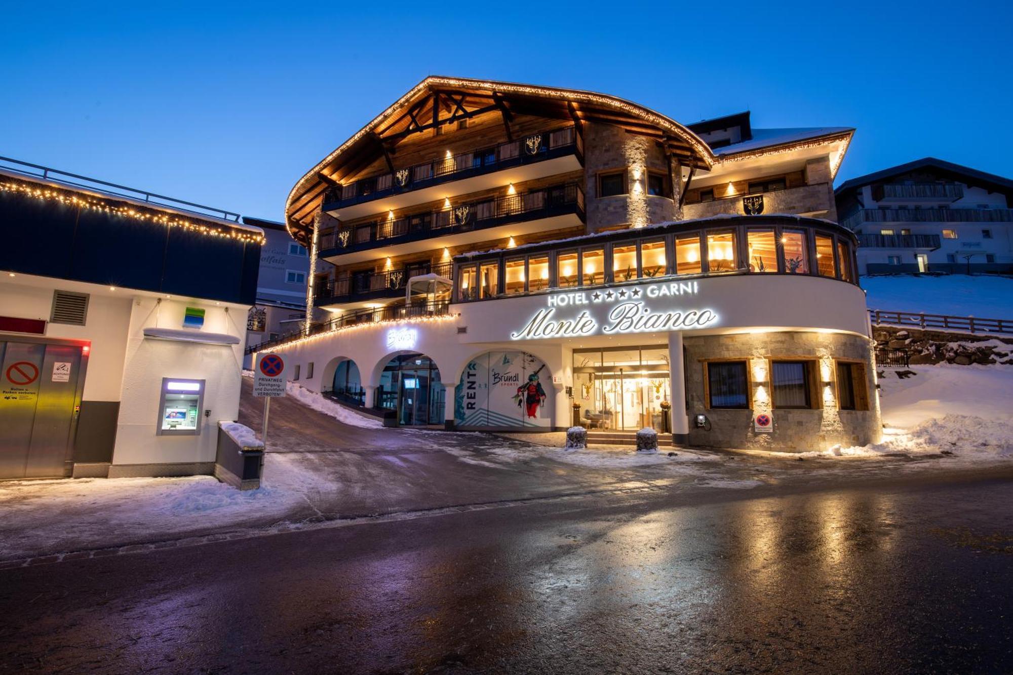 Hotel Garni Monte Bianco Ischgl Buitenkant foto