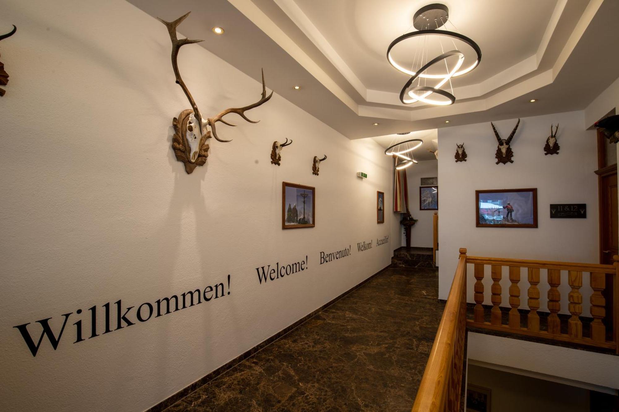Hotel Garni Monte Bianco Ischgl Buitenkant foto