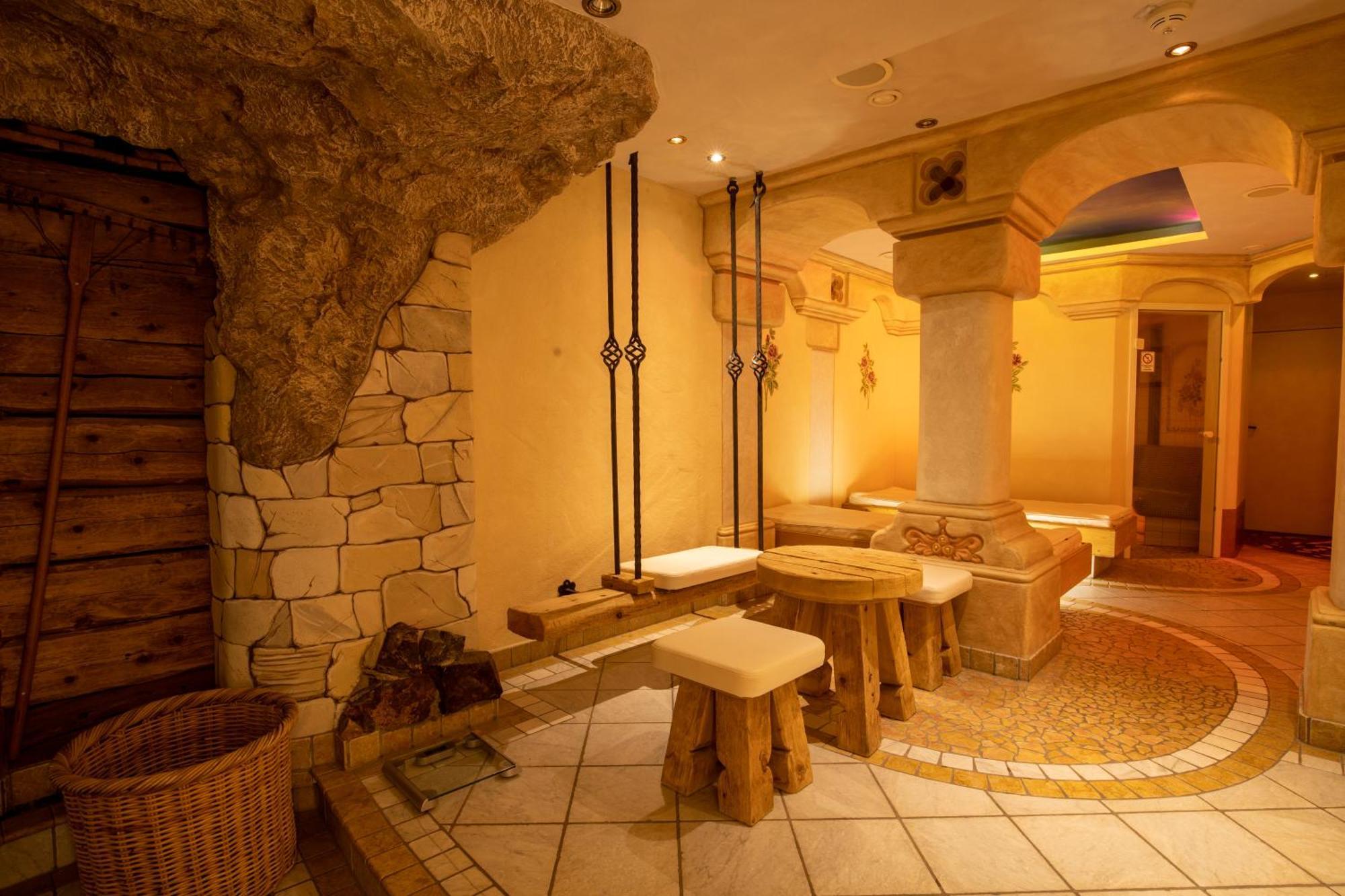 Hotel Garni Monte Bianco Ischgl Buitenkant foto