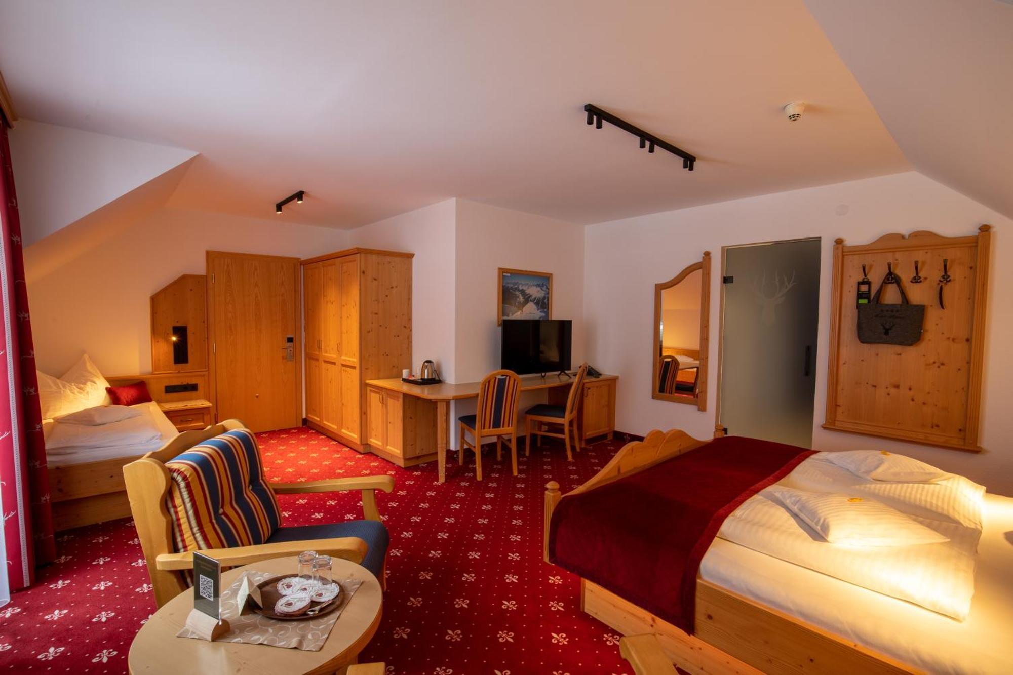 Hotel Garni Monte Bianco Ischgl Buitenkant foto