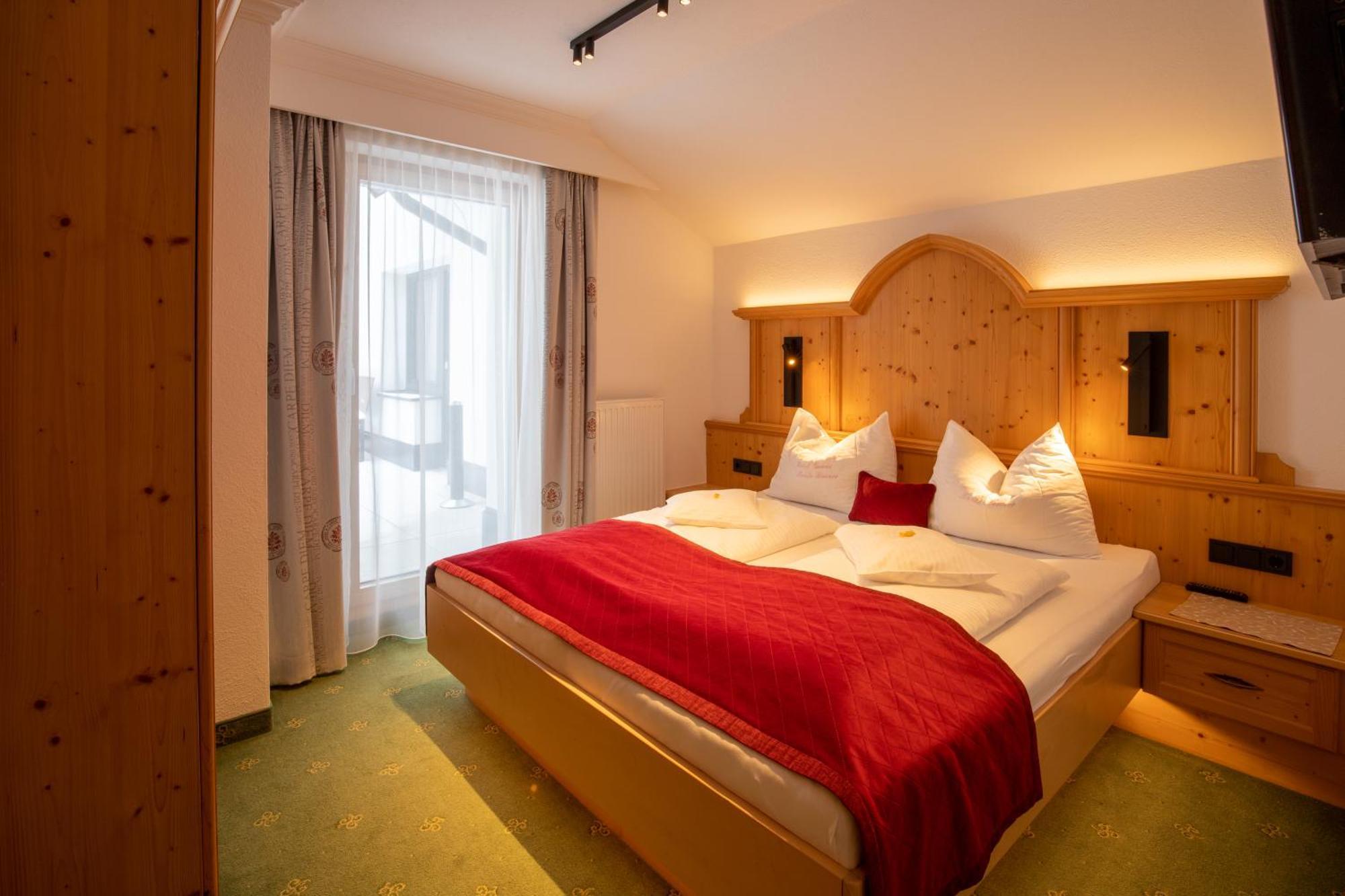 Hotel Garni Monte Bianco Ischgl Buitenkant foto