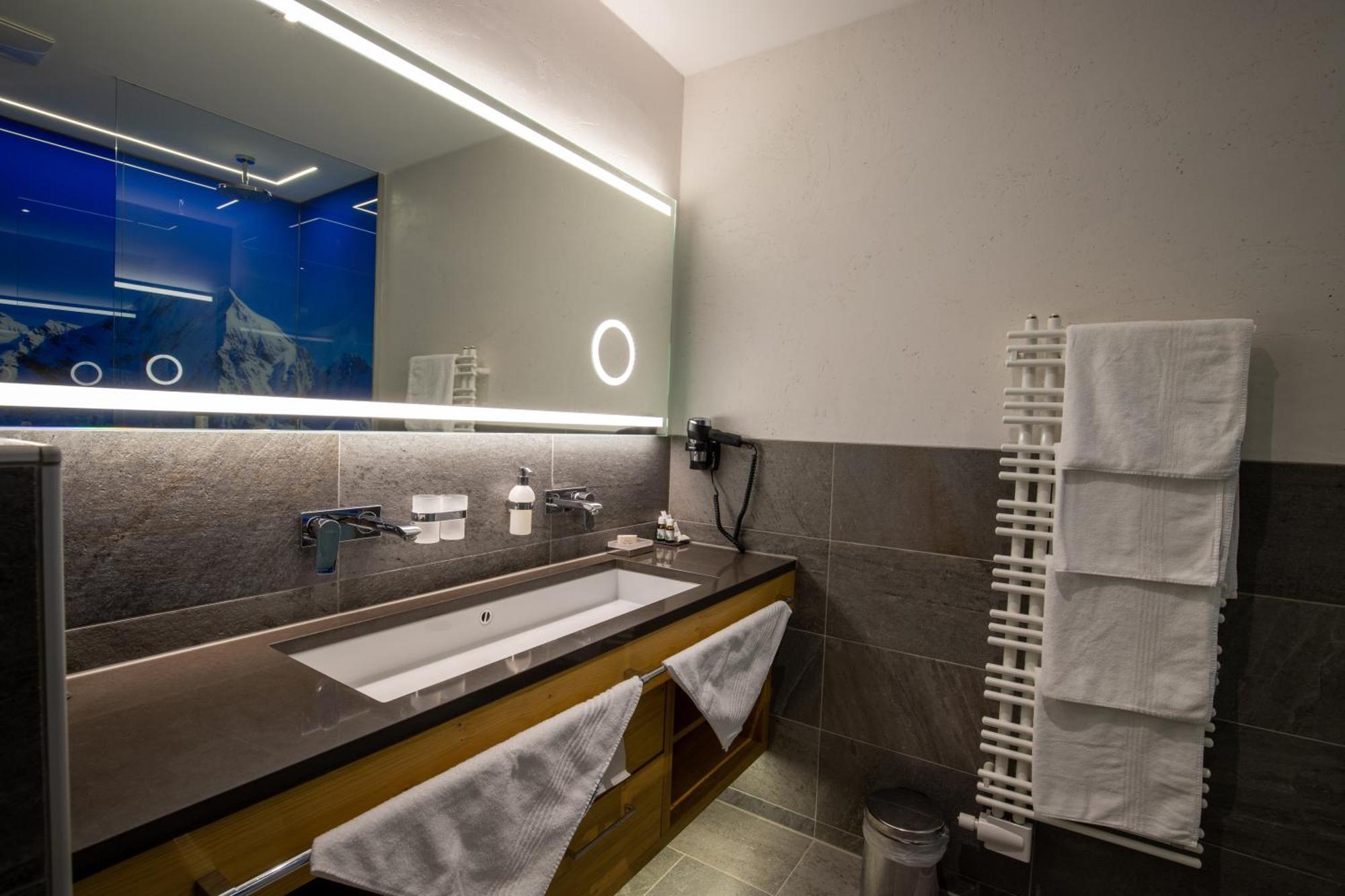 Hotel Garni Monte Bianco Ischgl Buitenkant foto