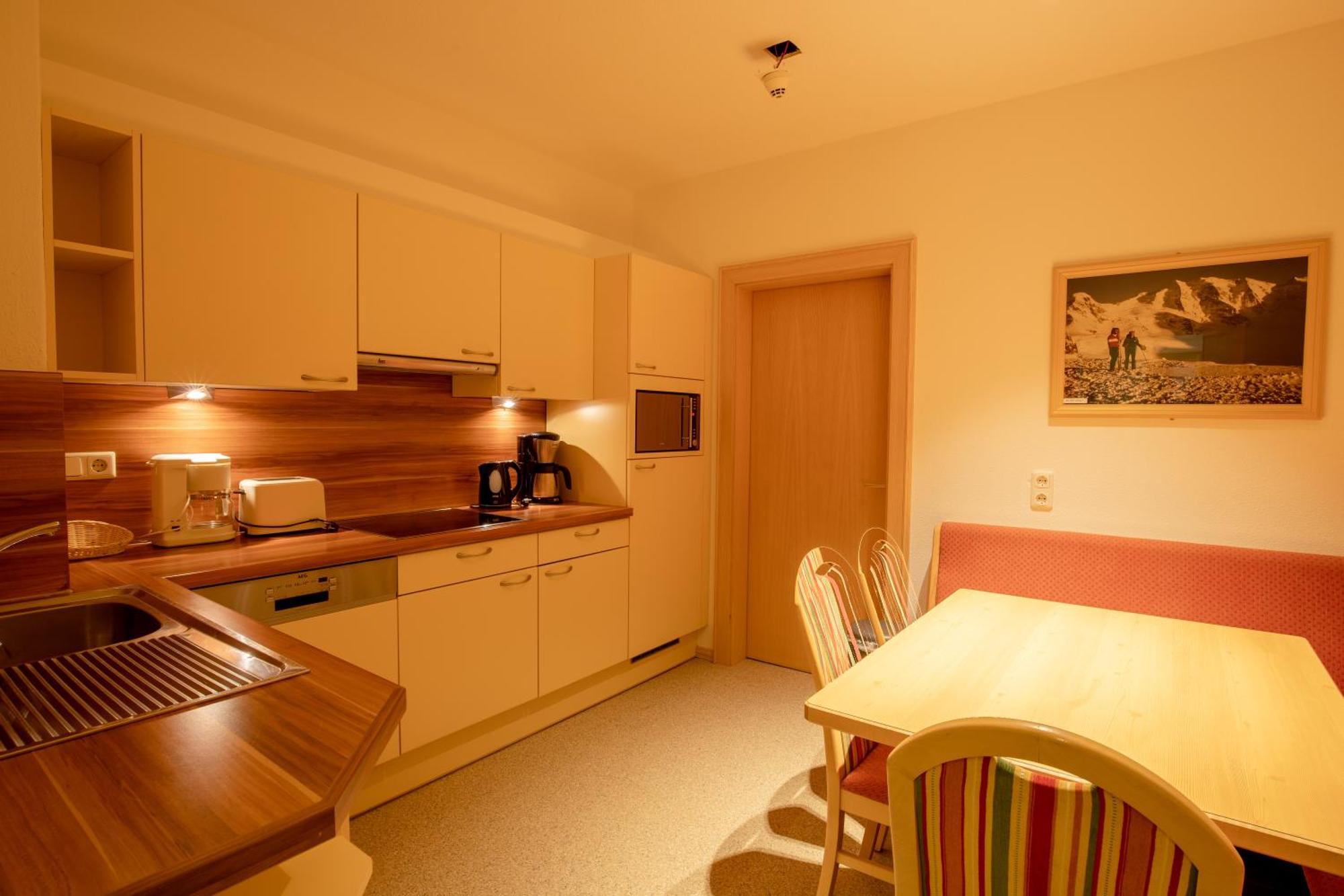 Hotel Garni Monte Bianco Ischgl Buitenkant foto