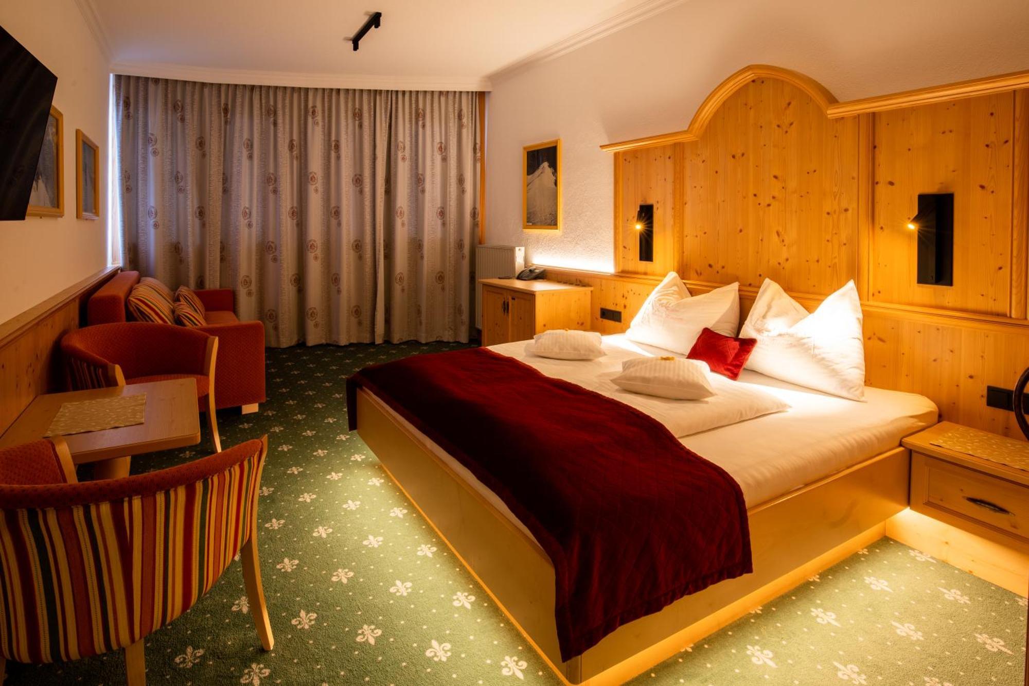 Hotel Garni Monte Bianco Ischgl Buitenkant foto