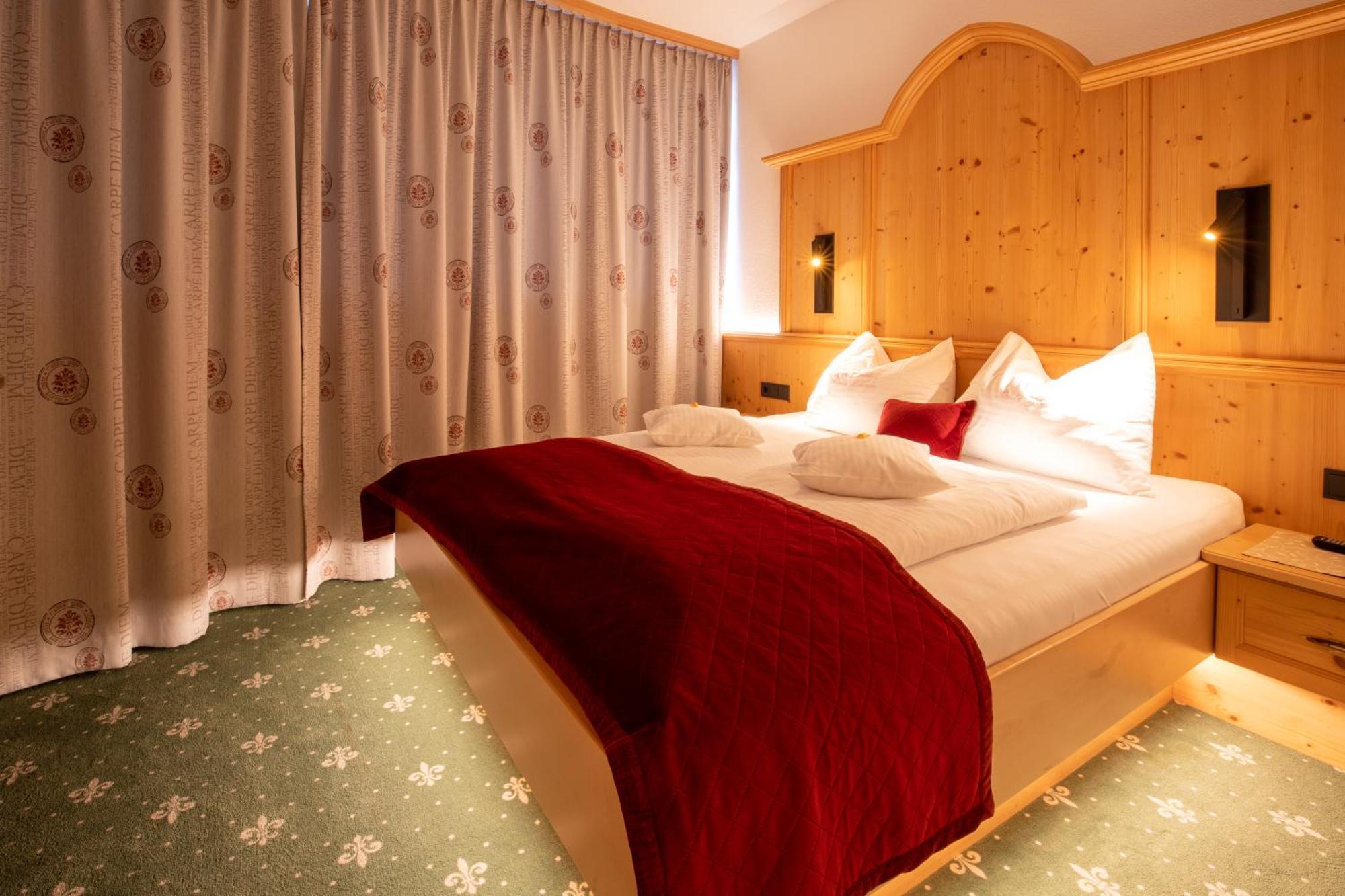 Hotel Garni Monte Bianco Ischgl Buitenkant foto